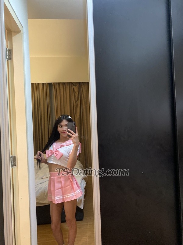 feedphoto-Baby_def-6449232  Baby def feed photo