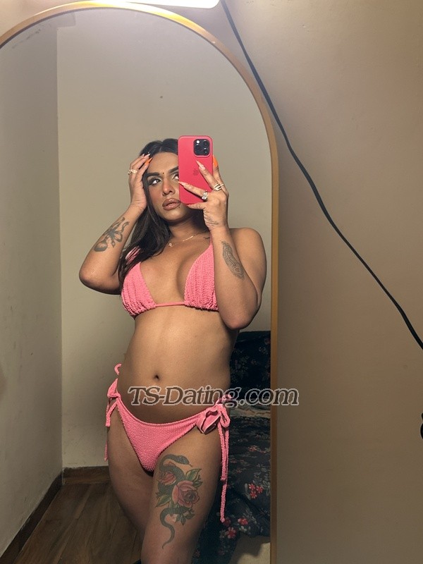 feedphoto-Loura_sandhu-9464767  Loura sandhu feed photo