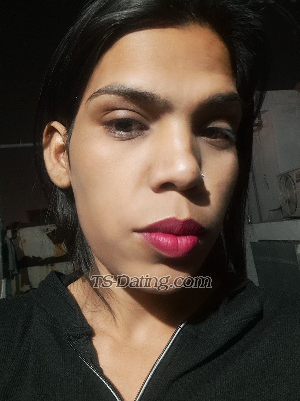 feedphoto-Sonia_trans_g-2697149  Sonia trans g feed photo