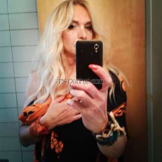 trans girl ALEXIAROSSI 1953187 trans girl ALEXIAROSSI 1953187