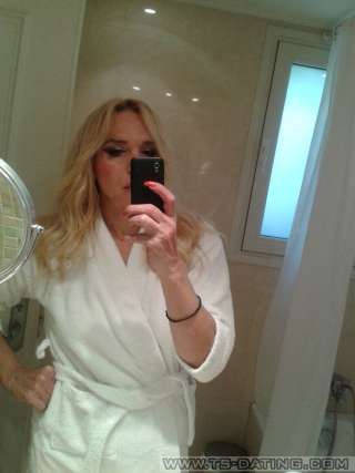 trans girl ALEXIAROSSI 9171180 trans girl ALEXIAROSSI 9171180