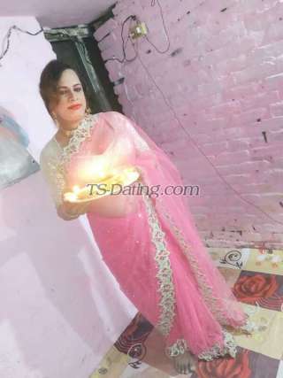 trans girl AVANTIKARAN 2803803 trans girl AVANTIKARAN 2803803