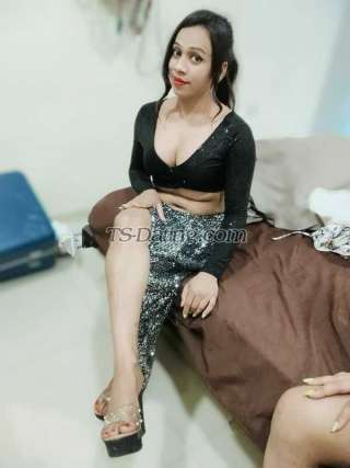 trans girl Aaliya24 0925011