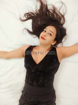 trans girl Aaliya24 0925559