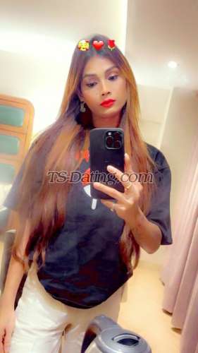 trans girl Aaliyakhan07 6300380 trans girl Aaliyakhan07 6300380