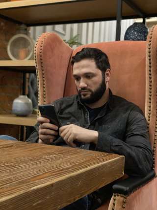 Hombre de USA - California