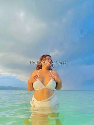 trans girl AhvaBonita 8409159