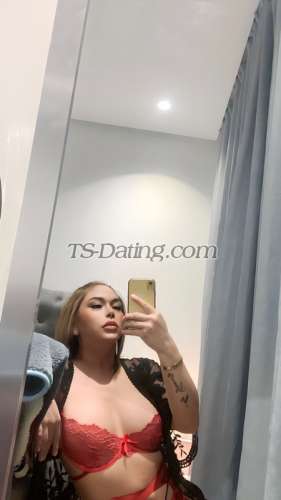 trans girl Ahyel 4834728 trans girl Ahyel 4834728