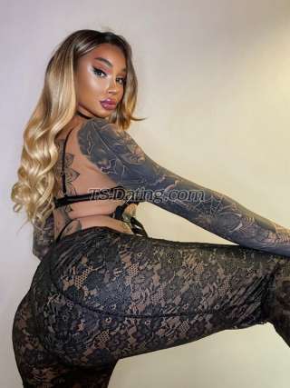 trans girl AidaThorry 4739099 trans girl AidaThorry 4739099