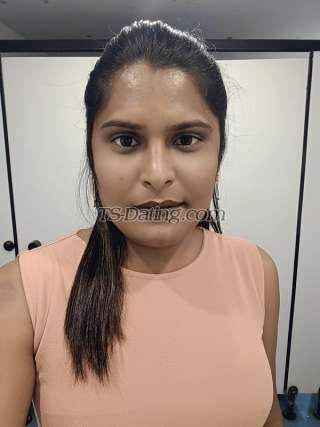 trans girl Akshayakarnat 1746010