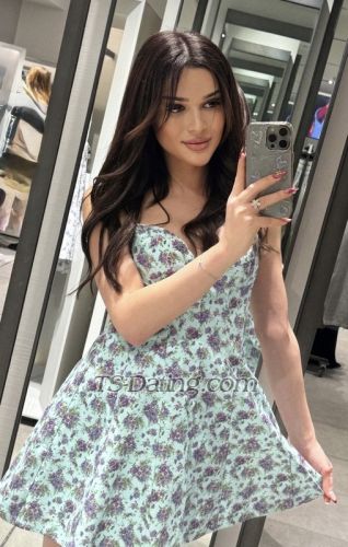 trans girl AlenaVip 0352996