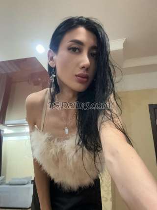 trans girl Alfira 1128187 trans girl Alfira 1128187