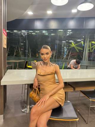 trans girl Alicethai 2703936