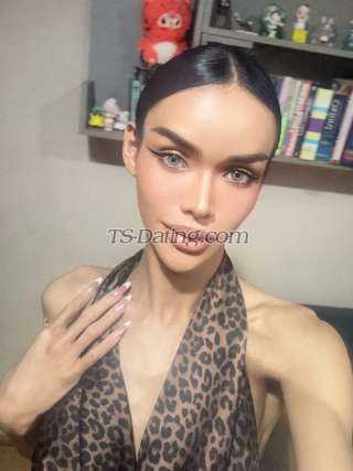 trans girl Alicethai 5072042