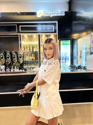 trans girl Alicethai 9446326