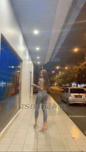 trans girl AlinaRoxy 1029755 trans girl AlinaRoxy 1029755