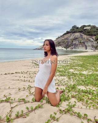 trans girl AlisaFoxy 8011432 trans girl AlisaFoxy 8011432