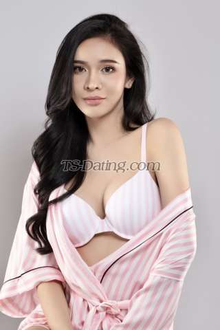 trans girl Alisaa 1073493 trans girl Alisaa 1073493