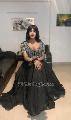 trans girl Aliyamistres 2940604