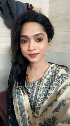 trans girl AluringAhira 2879715 trans girl AluringAhira 2879715