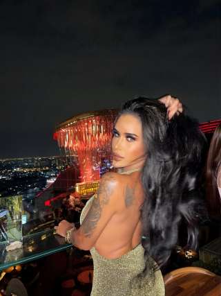 trans girl AmadoraFoxx 9262319