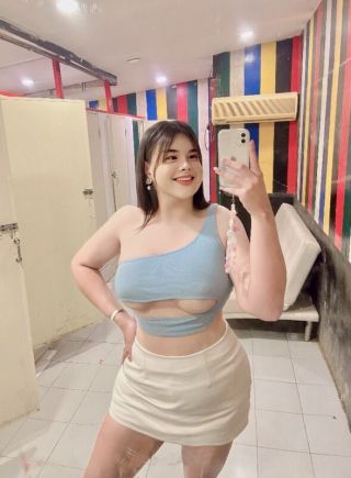 Amandafl 2283653 Amandafl 2283653