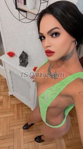 trans girl Amandamiguer 2336786 trans girl Amandamiguer 2336786
