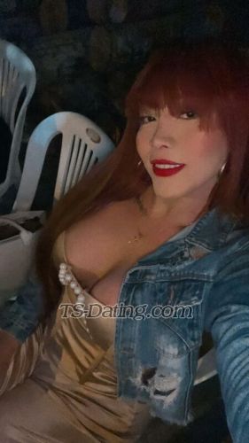 trans girl AmeliaBermu 5126378 trans girl AmeliaBermu 5126378