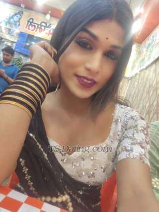 trans girl Amritats 0644567 trans girl Amritats 0644567
