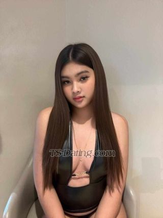 trans girl Analicious 9177052