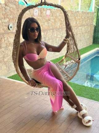 trans girl AnaysArenas 9508985 trans girl AnaysArenas 9508985