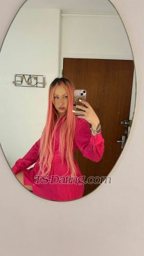 trans girl AngelDani 7503423