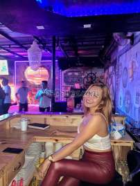 AngelaMiles Cebu Transex O ladyboy dos seus sonhos, que conta com a melhor varinha mágica da cidade, é totalmente funcional e pode realizar suas fantasias e sonhos em sua vida.