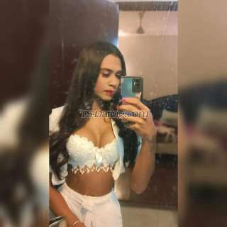 trans girl Anishaa 7021996 trans girl Anishaa 7021996