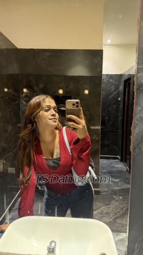 trans girl Anjlina 0962088 trans girl Anjlina 0962088