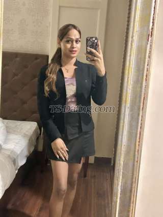 trans girl Anjlina 2457731 trans girl Anjlina 2457731