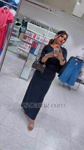 trans girl Anshikaa 0175906 trans girl Anshikaa 0175906