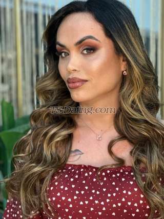 trans girl AntonellaBr 6201014 trans girl AntonellaBr 6201014