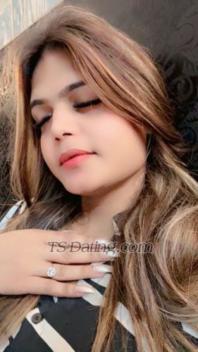 trans girl Anuuchauhan 3933628