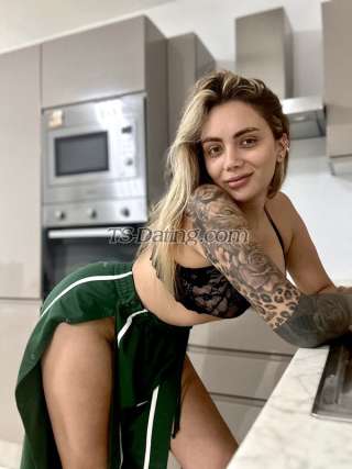 trans girl Arianapavka 5006058 trans girl Arianapavka 5006058