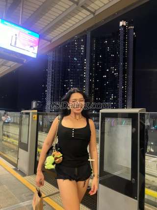 trans girl Armyladyboy 6497608 trans girl Armyladyboy 6497608