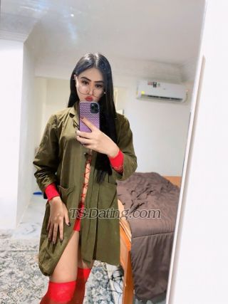 trans girl AuraTopBigBot 1146836 trans girl AuraTopBigBot 1146836