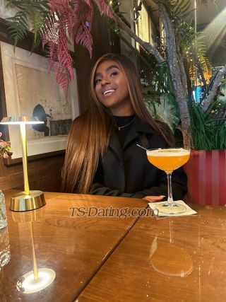 trans girl Axgferreira 4555321