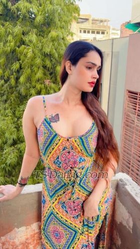 trans girl Ayzalkhan 1961434