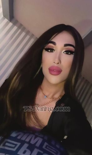 trans girl AznuraRussia 8023229
