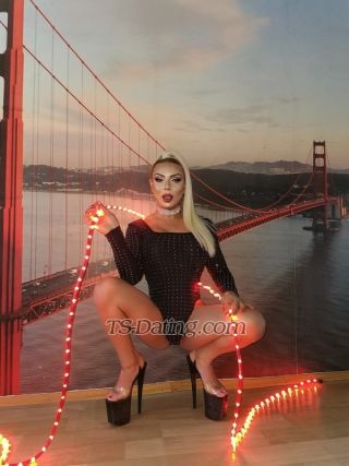 trans girl andrea1819 1375419 trans girl andrea1819 1375419