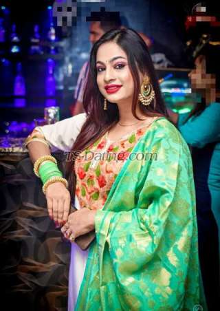 trans girl arohi92 0834975