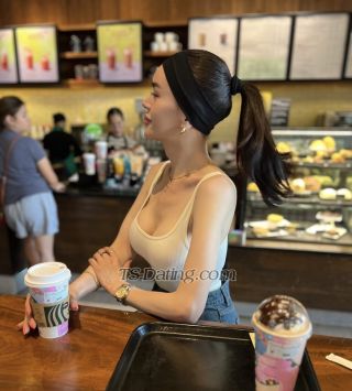 trans girl ayessa 2709317