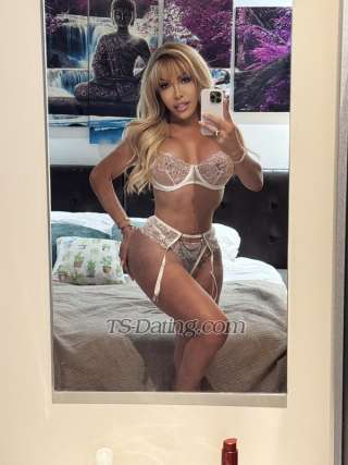 trans girl BARBARALAYA 0015763 trans girl BARBARALAYA 0015763