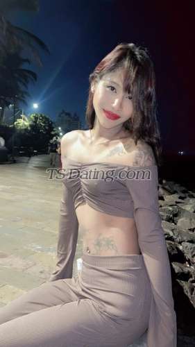 trans girl BabeMona 1571033